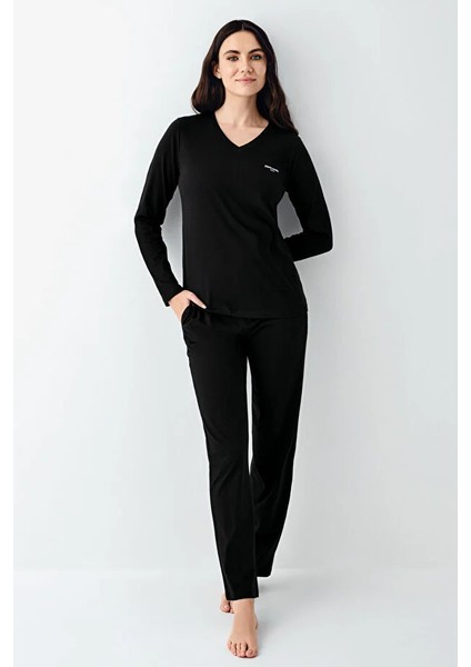 Uzun Kol V Yaka Kadın Pijama Takım 9070