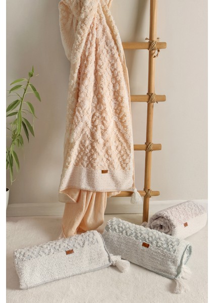 Bohemo Tek Kişilik Battaniye Pike 170X200 cm Koltuk Örtüsü Berjer Şalı Tv Battaniyesi Punch Throw