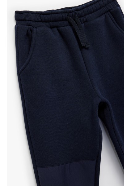 Beli Bağcıklı Cep Detaylı Jogger Eşofman Altı modelleri