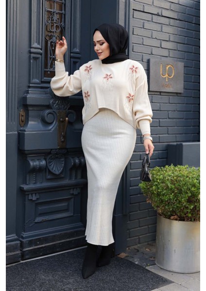 Krem Triko Tesettür Elbiseli Ikili Takım 17208KR fırsatları