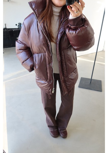 Dik Yaka Ayarlanabilir Bağcıklı Şişme Mont fırsatları