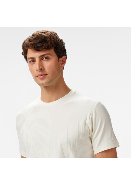 Erkek Krem Regular Fit Desenli T-Shirt fırsatları