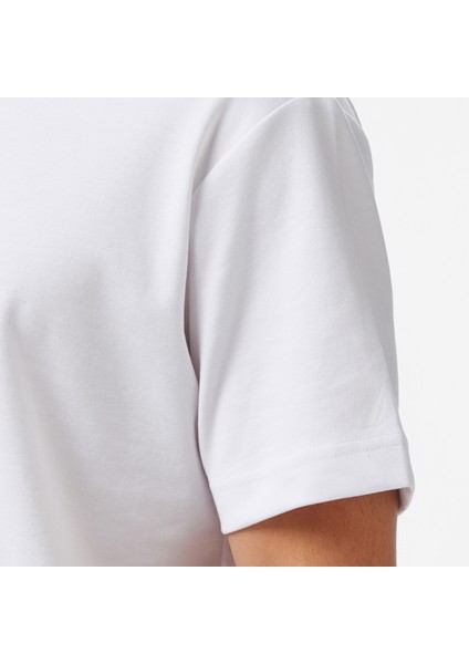 Erkek Beyaz Oversize Fit T-Shirt indirimleri