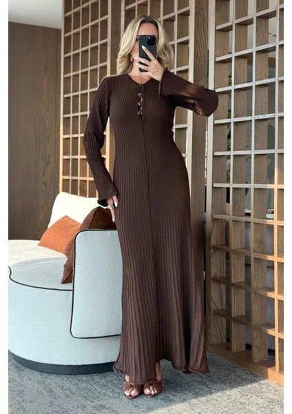 Kahverengi Düğme Detaylı Uzun Elbise - 1725