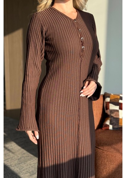 Kahverengi Düğme Detaylı Uzun Elbise - 1725 fiyatları
