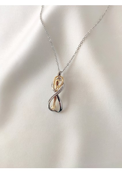 Kadın Çelik Sarılan Sonsuz Birliktelik Çift Kolyesi fiyatları