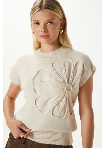 Roman Süzene Detay Krem Triko Süveter fiyatları