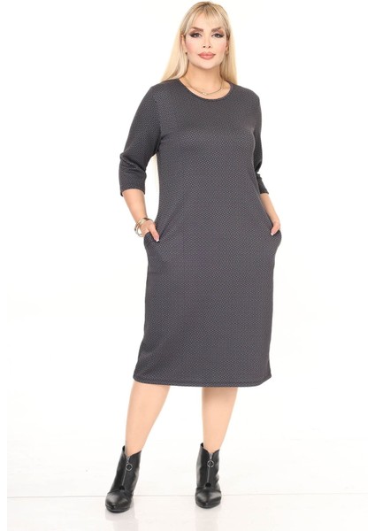 Çift Cepli Desenli Esnek Kışlık Büyük Beden Midi Elbise 29D-2715