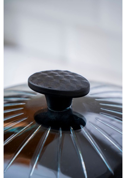 Dıamente Granit Döküm Derin Model Tencere 24 cm modelleri