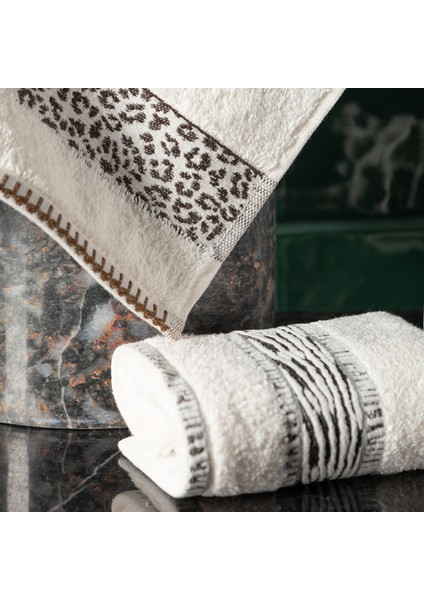 Penelope Zebra El Havlusu 30X50