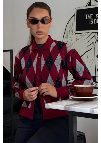 Bordo Baklava Desenli Polo Yaka Kadın Hırka MG2478 fırsatları