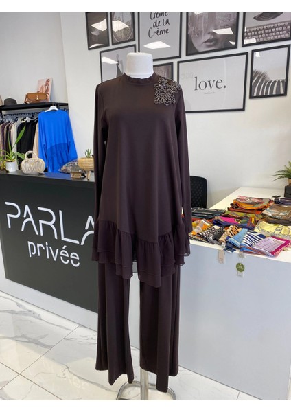 Nurcan Çetin Şifon Detaylı Ikili Takım