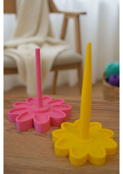 Çiçek Desenli 3D Baskı Yumak Ipi Tutucu / Iplik Düzenleyici Aparat fiyatları