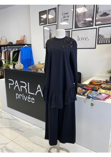 Nurcan Çetin Şifon Detaylı Ikili Takım