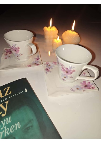 Anıların Taşıyıcısı – Nostaljik Desenli Çay - Kahve Fincan Seti (4 Parça)