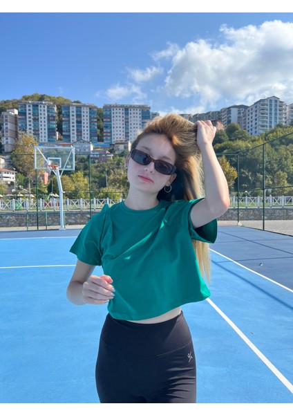 Yuvarlak Yaka Kısa Kol Baskısız Crop T-Shirt