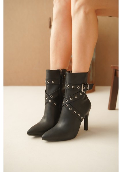 Atye Siyah Cilt Topuklu Bot