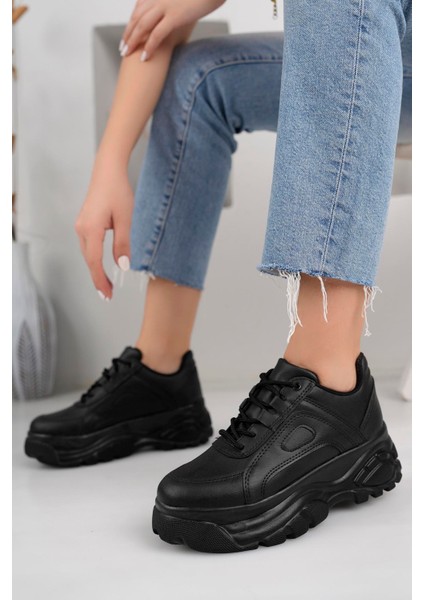 Yüksek Tabanlı Hafif Rahat Bağcıklı Spor Ayakkabı-Siyah fırsatları