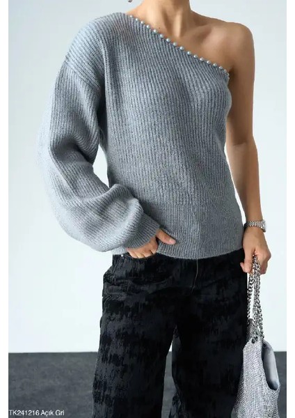 Tek Kollu Yakası Incılı Trıko Kazak fiyatları