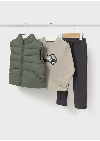1-4 Yaş Erkek Bebek 3’lü Takım – Yeşil Cepli Şişme Yelek, Baskılı Sweat ve Antrasit Şardonlu Eşofman