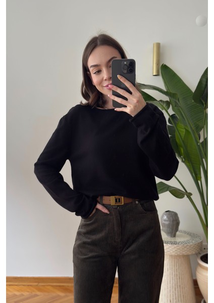 Marka Model Kayık Yaka Triko Bluz- Siyah fırsatları