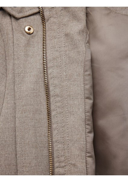 Dik Yaka Uzun Kollu Çıtçıt Düğme Detaylı Fermuarlı Bomber Ceket fırsatları