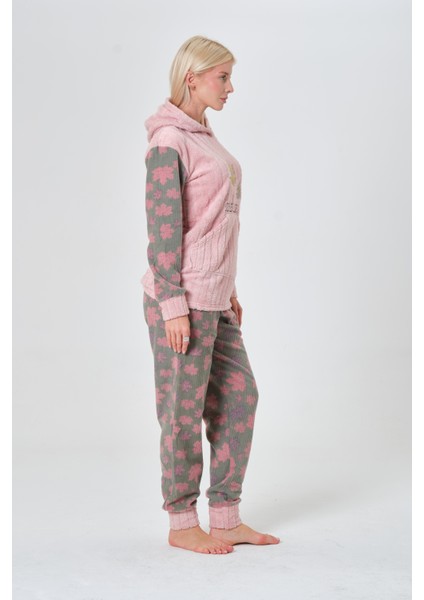 Kışlık Yaprak Desenli Kapüşonlu ve Kanguru Cepli Ikili Polar Peluş Pijama Takım fırsatları