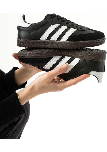 Şeritli Ince Taban Bağcıklı Trend Kadın Spor Ayakkabı modelleri