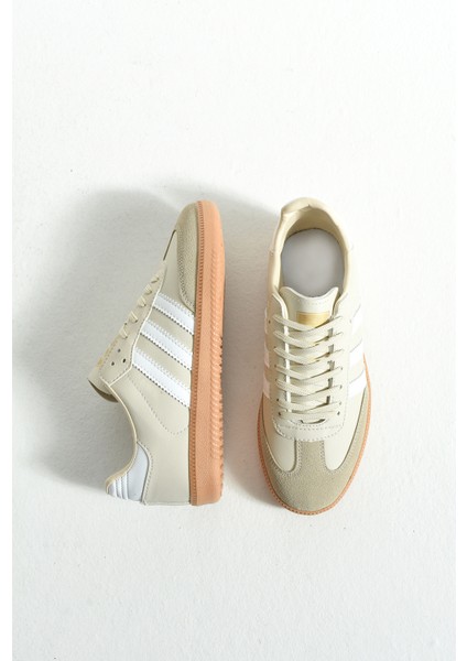 Şeritli Ince Taban Bağcıklı Trend Kadın Spor Ayakkabı