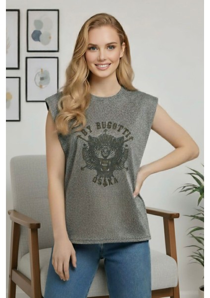 Kadın Sıfır Kollu Vatka Model T-Shirt