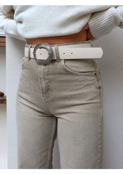 Straight Paça Kesik Jean indirimleri