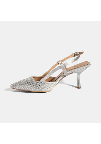 Kadın Gümüş Ayarlanabilir Metal Tokalı Taşlı Abiye Ayakkabı modelleri