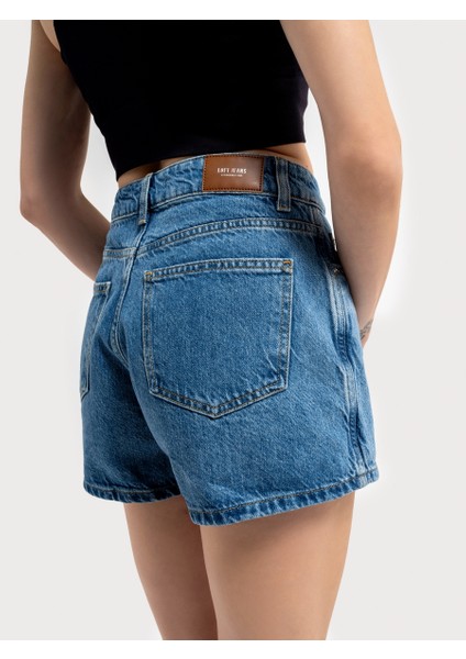 Regular Fit Kadın Şort