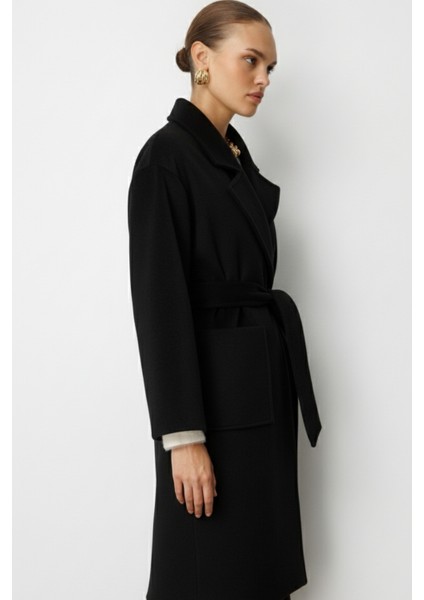 Yünlü Kaşe Doku Torba Cepli Basic Siyah Kaban fırsatları