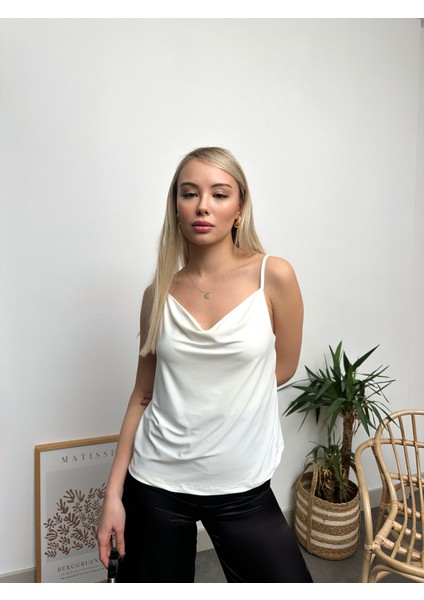 Kadın Beyaz Ip Askılı Degaje Yaka Luxury Bluz modelleri