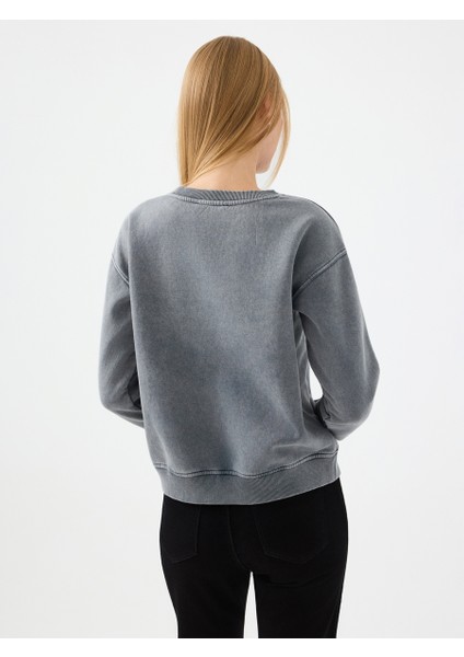 Regular Fit Kadın Sweatshirt modelleri