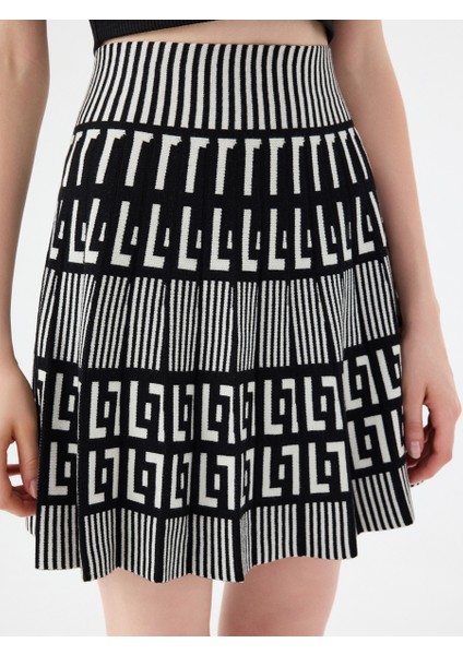 Regular Fit Kadın Etek indirimleri