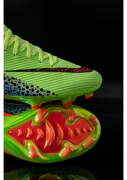 Erkek Halı Saha Kramponu Ithal Taban, Çim Saha, Yarım Çoraplı, Ergonomik, Ayağı Saran, Esnek ve Konforlu Futbol Ayakkabısı fiyatları