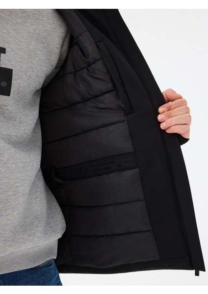 Regular Fit Erkek Mont