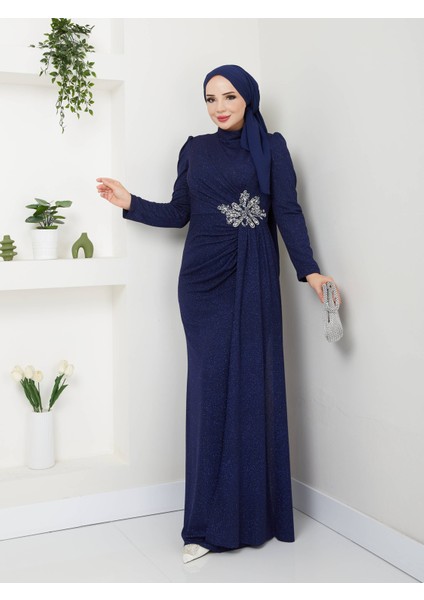 Simli Aksesuar Detaylı Abiye