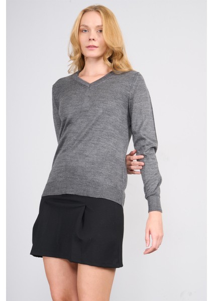 Çetinkaya Miyamira V Yaka Triko Koyu Grimelanj