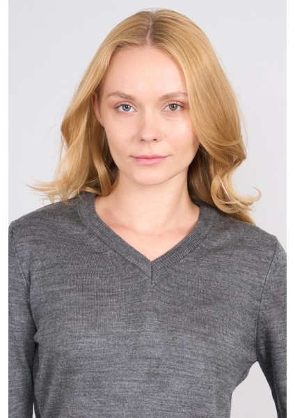 Çetinkaya Miyamira V Yaka Triko Koyu Grimelanj modelleri