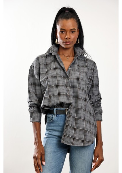 Gri Ekoseli Oduncu Gömlek