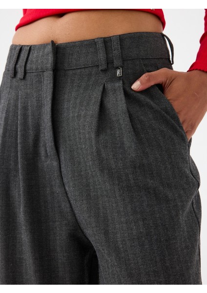 Relax Fit Kadın Pantolon indirimleri