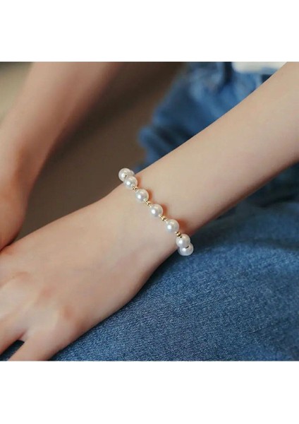Zarif Inci Boncuklu Kadın Bileklik ile Şıklığınızı Tamamlayın