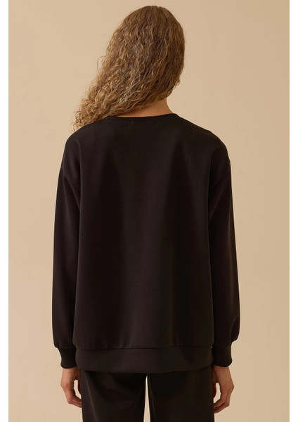 Kadın Yuvarlak Yaka Taşlı Sweatshirt 0001 Siyah fırsatları