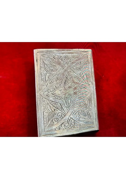 Gümüş Antika Kibritlik 5,5cm 4cm Ölçülerinde 25.5 Gram Ağırlığında