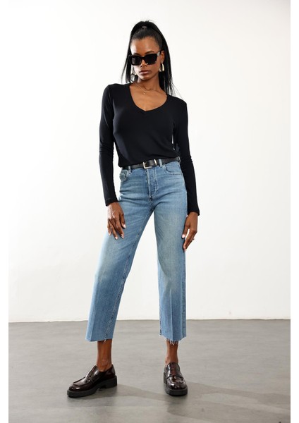 Siyah Soft Touch Bambu V Yaka Tişört fiyatları