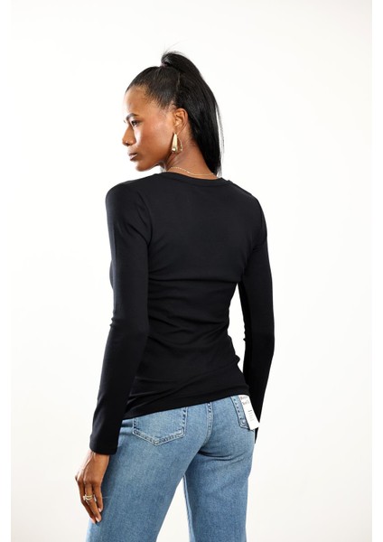 Siyah Soft Touch Bambu V Yaka Tişört indirimleri