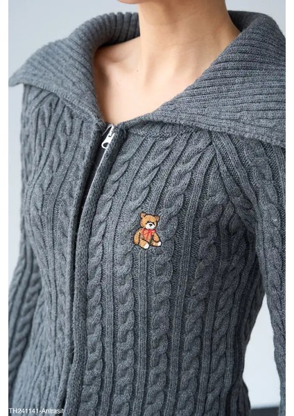 Fermuarlı Ayıcıklı Hırka